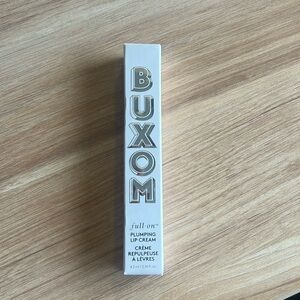 BNIB Buxom Plumping Lip Gloss - Mudslide